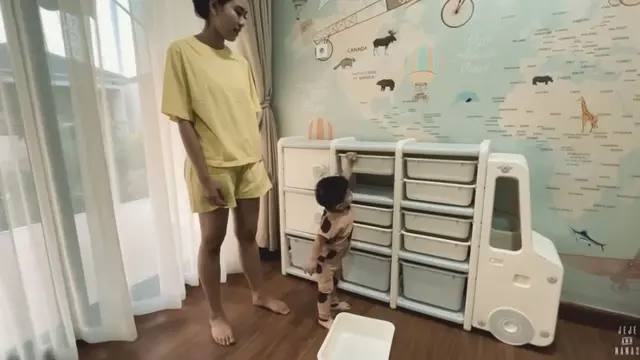 Kamar Anak Kembar Syahnaz Sadiqah