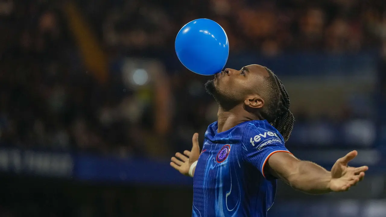 Foto: Selebrasi Unik Christopher Nkunku saat Bawa Chelsea Menang di Babak Playoff UEFA Conference League