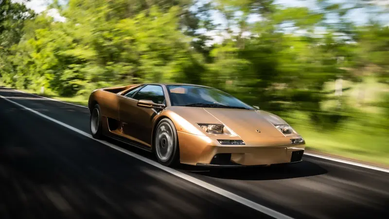 Mengenang Perjalanan Lamborghini Diablo yang Berusia 30 Tahun