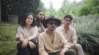 Band Amigdala yang populer lewat lagu tema film Kukira Kau Rumah. (Foto: Dok. Instagram @musikamigdala)