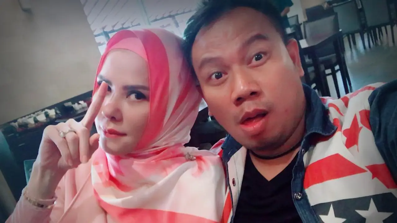 [Bintang] Vicky Prasetyo dan Angel Lelga