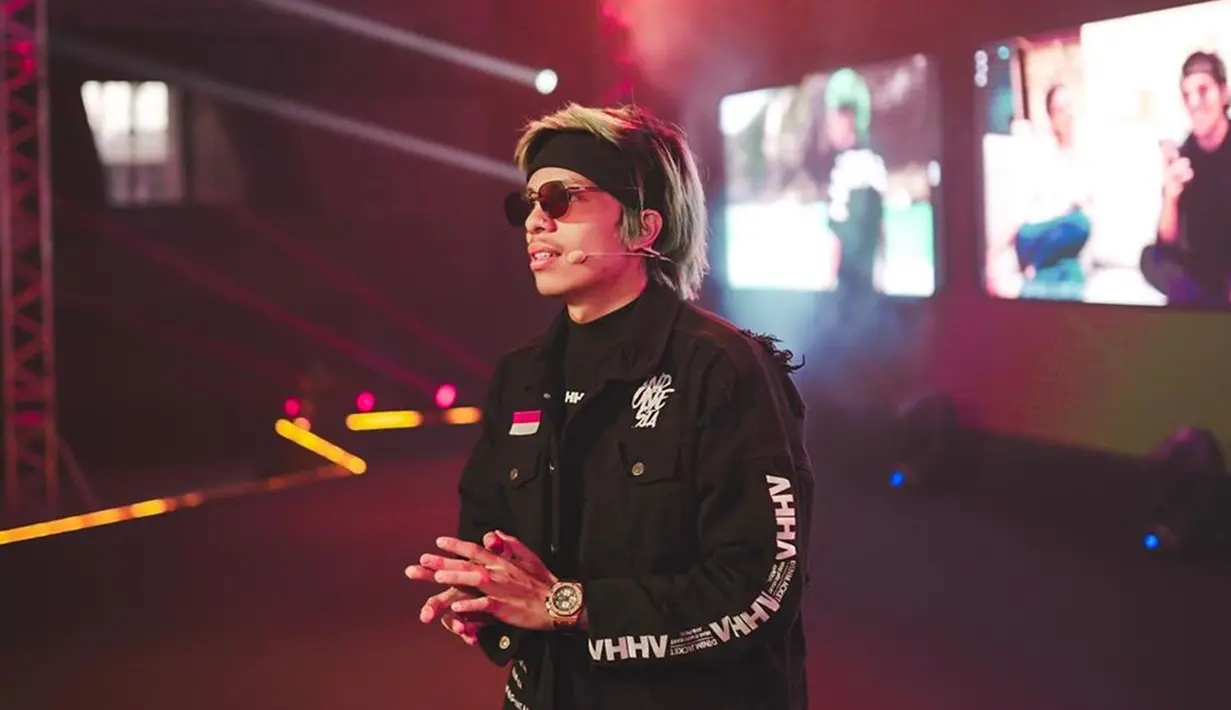 Sejak Jumat (23/8/2019) Atta Halilintar pergi ke Uzbekistan hadiri World Influencer Congress yang pertama. Atta Halilintar menjadi salah satu peserta dengan mewakili Indonesia dalam acara kongres influencer pertama di dunia. (Liputan6.com/IG/@attahalilintar)