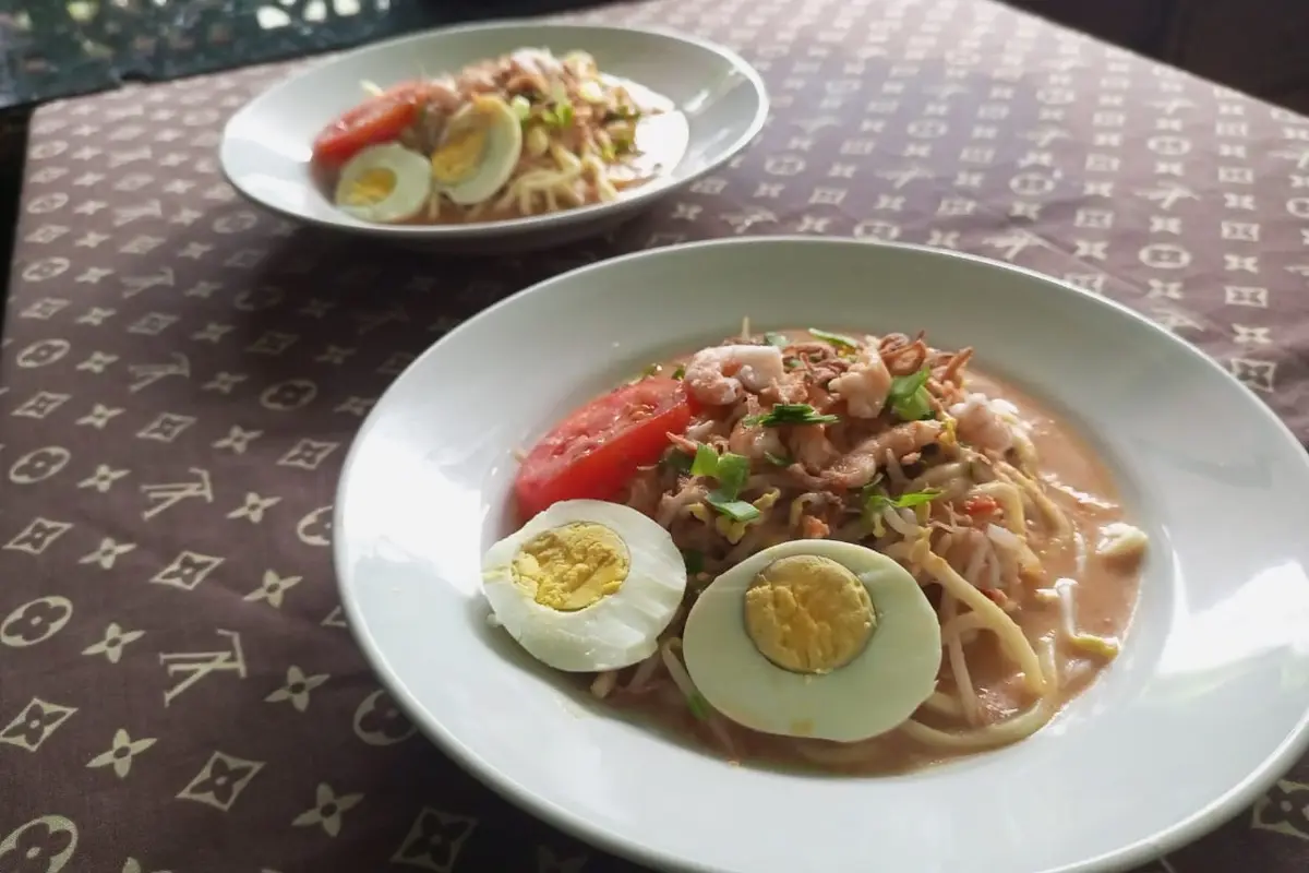 Mi Celor Khas Palembang Pengganti Nasi, Laris Manis Jadi Menu Berbuka Puasa
