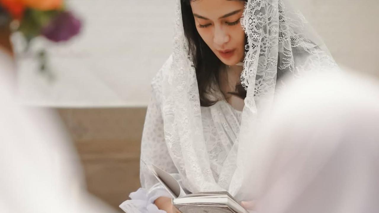 Potret Cantik Dian Sastro Rayakan Ulang Tahun Bersama Anak Yatim Piatu, Makin Spesial Berkat Bertepatan dengan Malam Nuzulul Quran