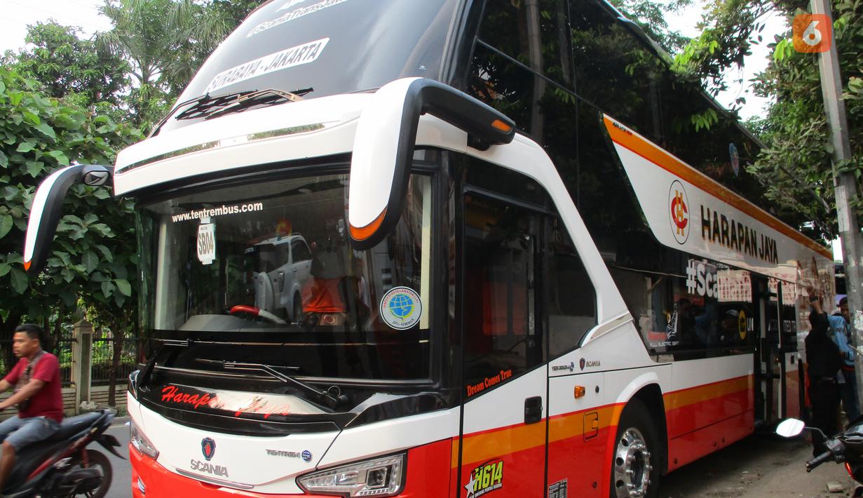 Scania K 410 IB merupakan sasis asal Swedia dengan penggerak 6x2*2. Sasis ini dilengkapi mesin DC-13 107 13000cc dengan tenaga 410hp pada 1900rpm dan torsi 2000nm pada 1000-1350rpm. Sasis ini dilengkapi teknologi transmisi Opticruise yang membuat mengemudi lebih halus. Tentunya sasis ini dilengkapi Air Suspension dan sudah berjenis Space Frame.