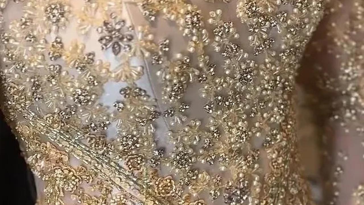 9 Potret Detail Kebaya Syifa Hadju & Tissa Biani, Maia Estianty Klarifikasi Tak Beri Seragam di Pernikahan Al Ghazali & Alyssa Daguise