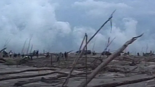 BNPB: Warga Boleh Tinggal di Merapi