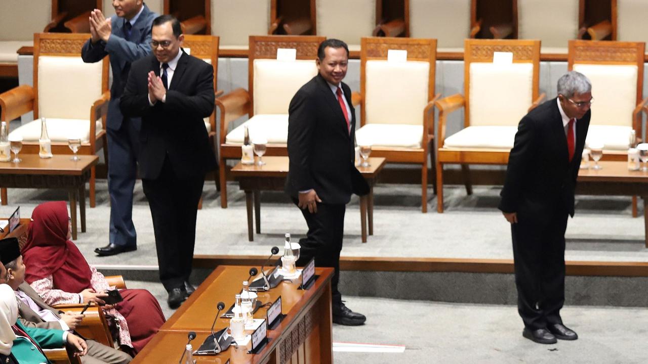Rapat Paripurna DPR Setujui Calon Pimpinan dan Dewas KPK