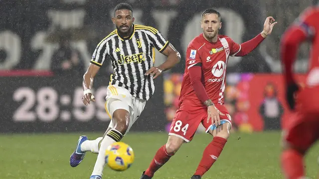 Foto: Injury Time yang Menegangkan, Juventus Curi Poin Penuh di Markas AC Monza