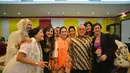 Acara ini dilakukan dalam rangka mempererat silahturahmi antar keluarga besar Partai Golkar serta merayakan hari Raya Idul Fitri bersama. Suasana pertemuan berlangsung santai, Jakarta, Rabu (20/8/14). (Liputan6.com/Johan Tallo)