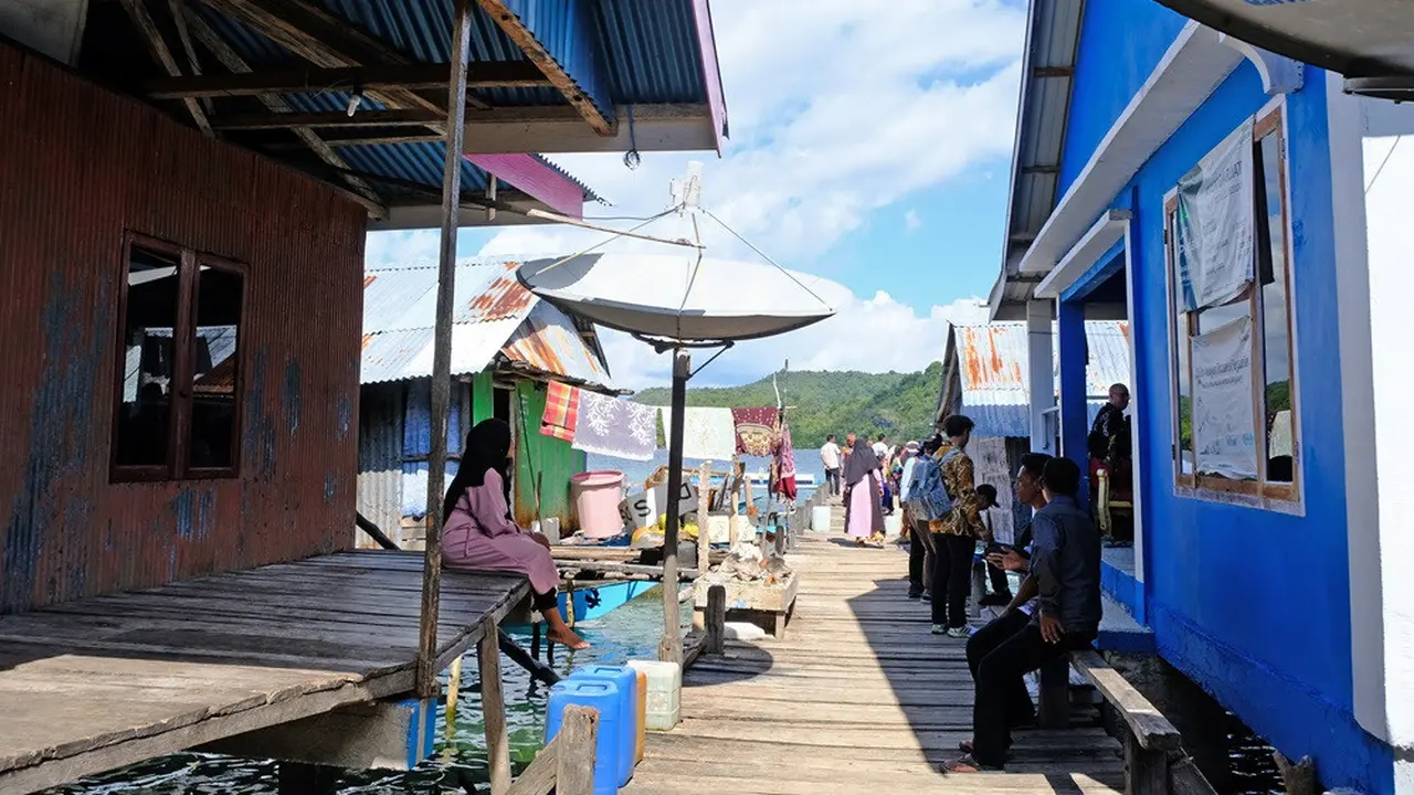 Setiap rumah yang mendapat PLTS Atap diberi pelatihan untuk pengoperasian dan perawatan serta perbaikan ringan