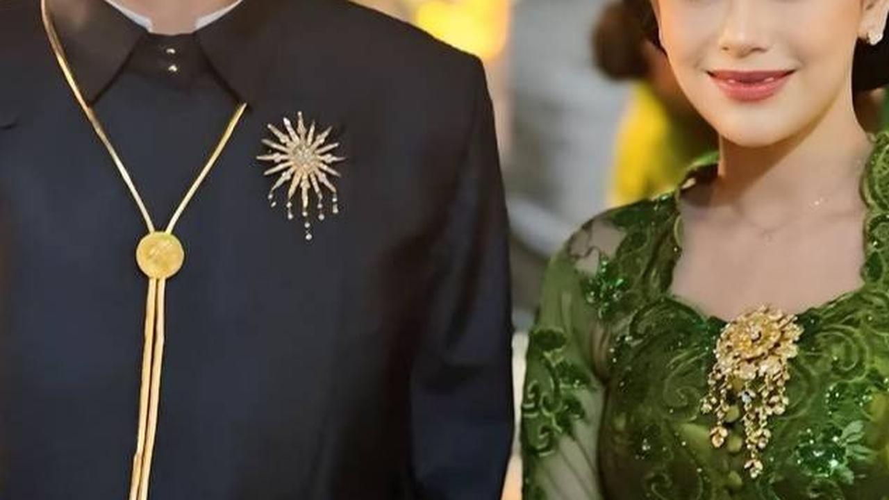 Para warganet menilai Celine dan Bhre terlihat sangat cocok. Komentar positif memenuhi unggahan Celine, memuji keanggunannya dan keserasian keduanya.