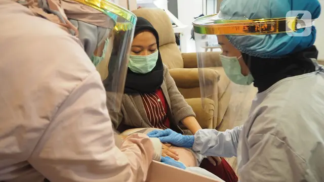 FOTO: Penerapan Protokol Kesehatan di Salon Perawatan Tubuh