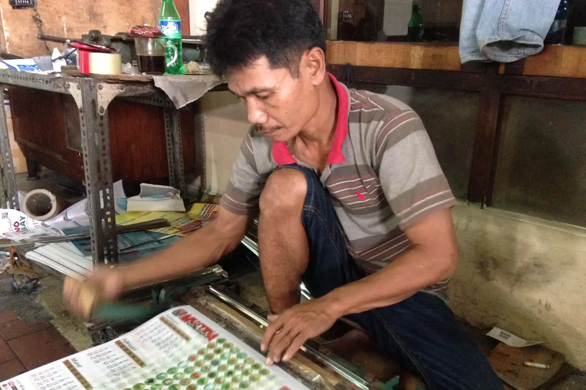 Jelang Tahun Baru, Produsen Kalender Raup Keuntungan Puluhan Juta