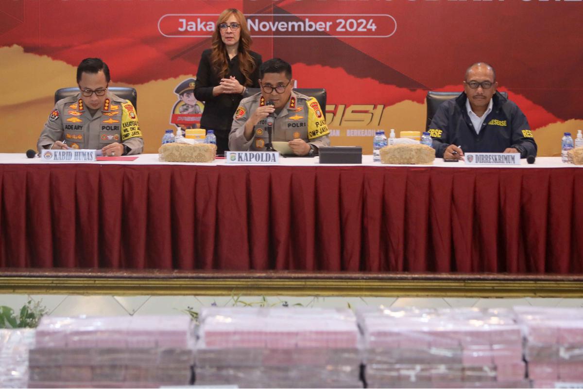 Polisi rilis 24 tersangka kasus judol yang libatkan pegawai Komdigi