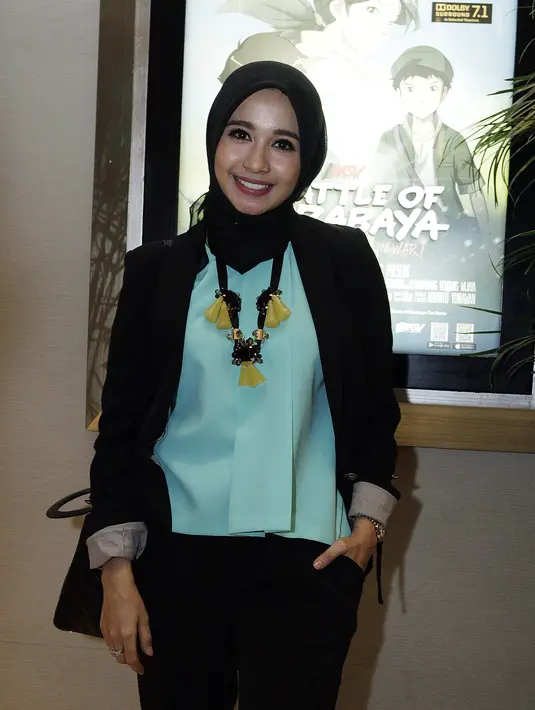 Artis cantik ini ternyata ikut andil dalam suksesnya film ‘Surga yang Tak Dirindukan’. Pasalnya, Laudya menonton film ini beberapa kali kemudian mengunggahnya ke media sosial dan jadi sarana promosi yang cukup ampuh. (Wimbarsana/Bintang.com)