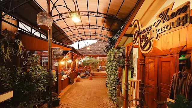 Warung Masduki Pekalongan/ Google Maps Warung Masduki