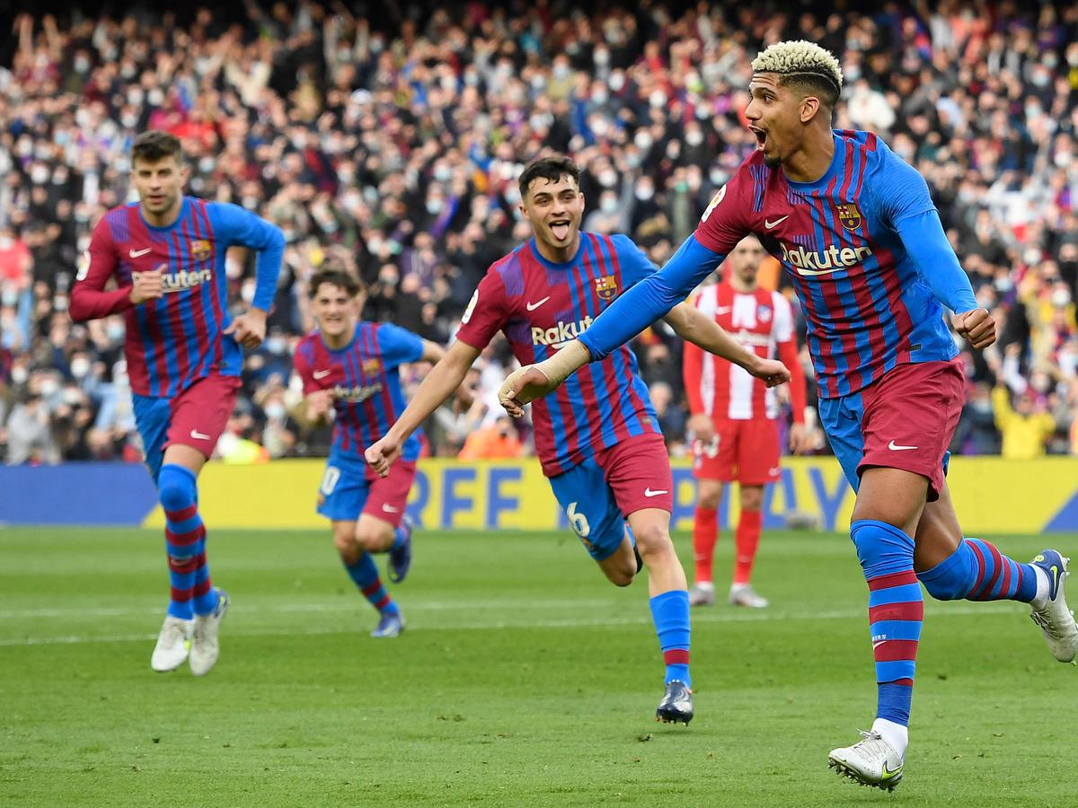 Dapatkan Link Live Streaming Liga Europa Di Sctv Dan Vidio Salah Satunya Eintracht Frankfurt Vs Barcelona Bola Liputan6 Com