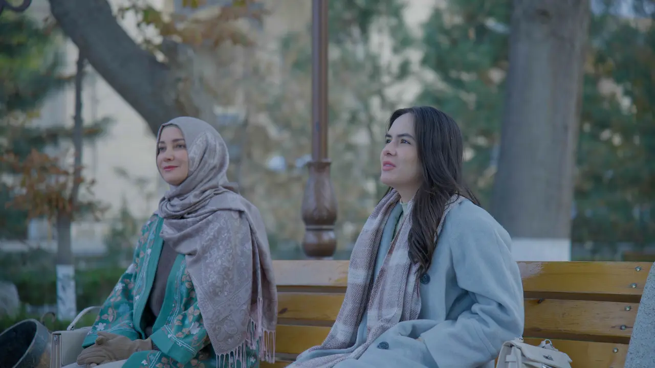 Steffi Zamora saat adegan film Pengin Hijrah