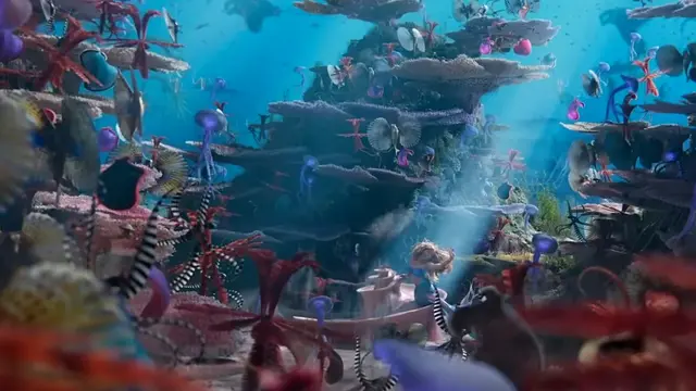 Keindahan visual bawah laut yang dicerminkan lagu "Under The Sea"