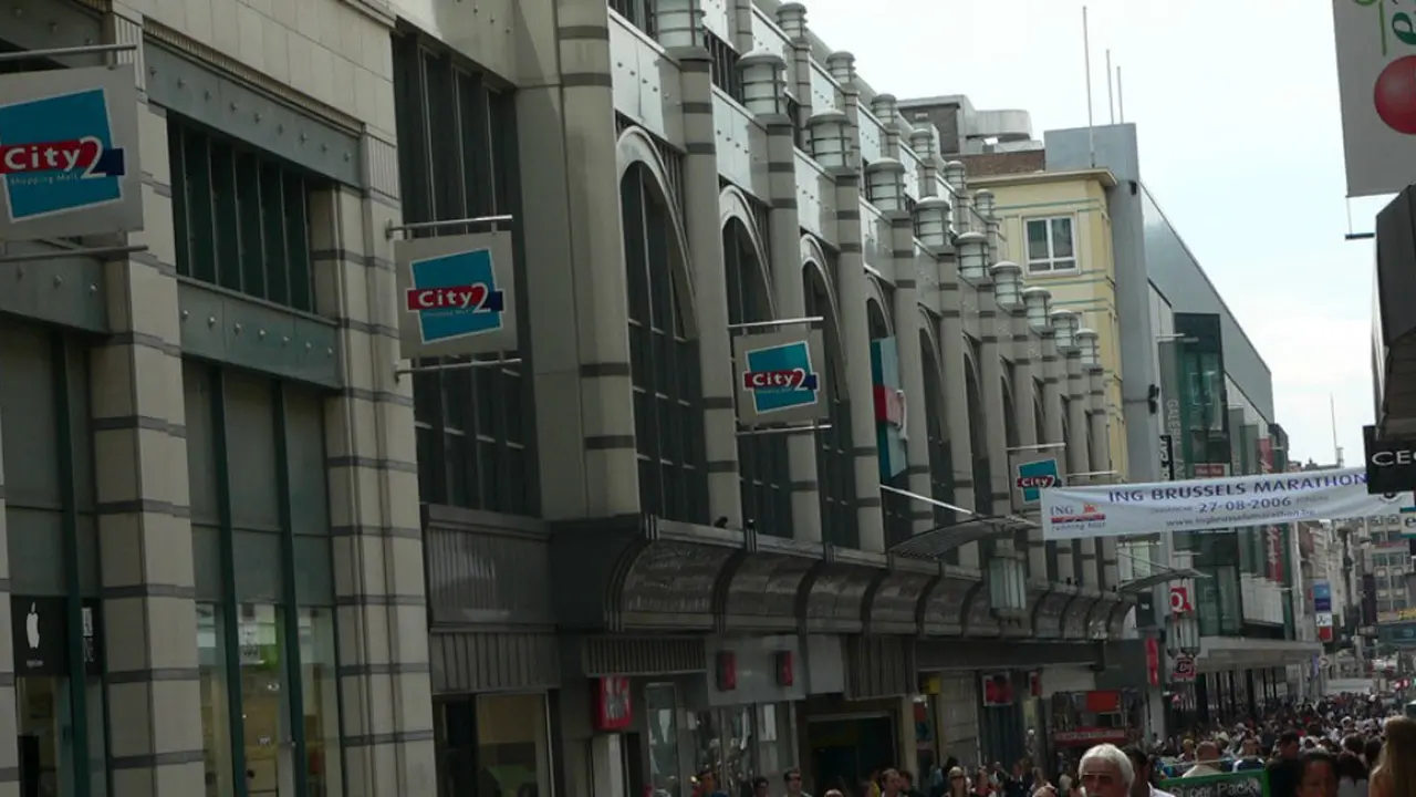 Pusat perbelanjaan City 2 di Brussel diancam teror
