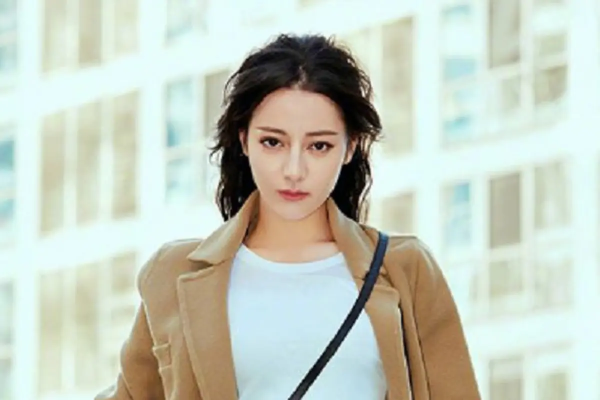 Dilraba Dilmurat (Instagram/@dear_dlrb)