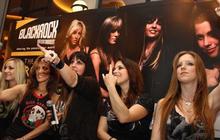The Iron Maidens sukses pukau fans Iron Maiden