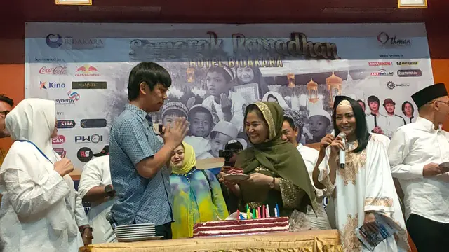 Camel Petir bersama band D'Masiv dan Ormas  Kerapatan Indonesia Tanah Air (KITA) gelar acara Buka Puasa Bersama.