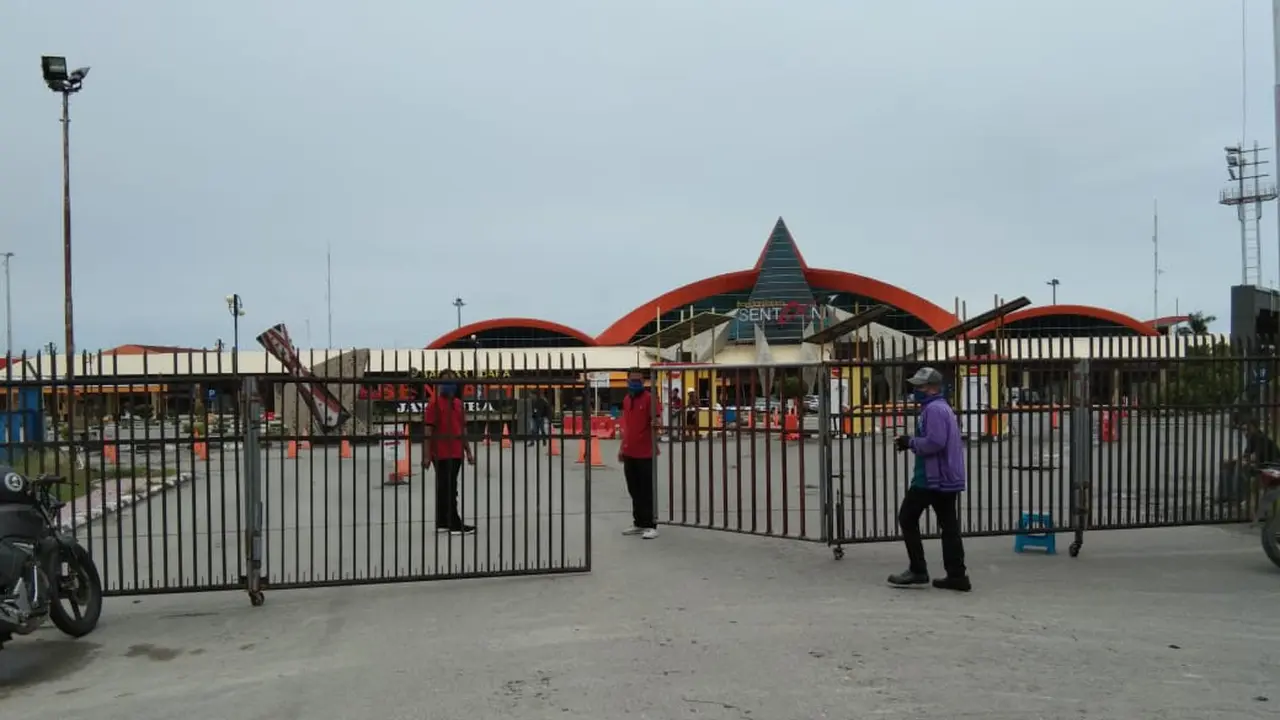 Penutupan Bandara Sentani Kabupaten Jayapura