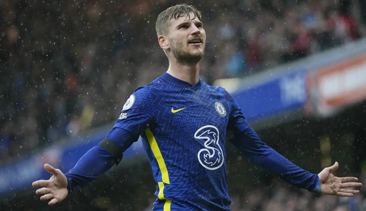 Timo Werner berhasil membuat Chelsea unggul 2-1 pada menit ke-84 usai meneruskan umpan yang disodorkan Cesar Azpilicueta di depan gawang Souhampton. (AP/Kirsty Wigglesworth)