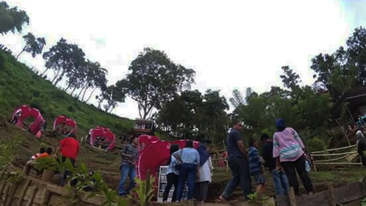 Lereng Cinta