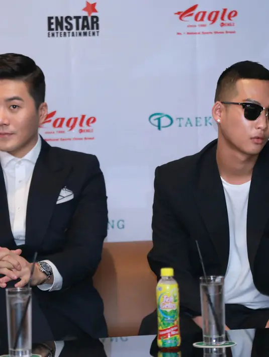 "Sedikit bisa. Selamat siang. Saya dari Korea. Saya sekarang very happy," ucapnya pelan-pelan dengan bahasa Indonesia di Kota Kasablanka, Jakarta Selatan, Jumat (6/11/2015). (Galih W. Satria)