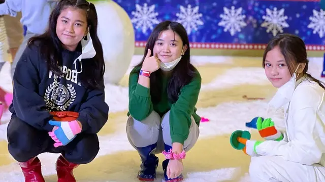 Meisya Siregar bersama keluarga (Instagram/meisya_siregar)