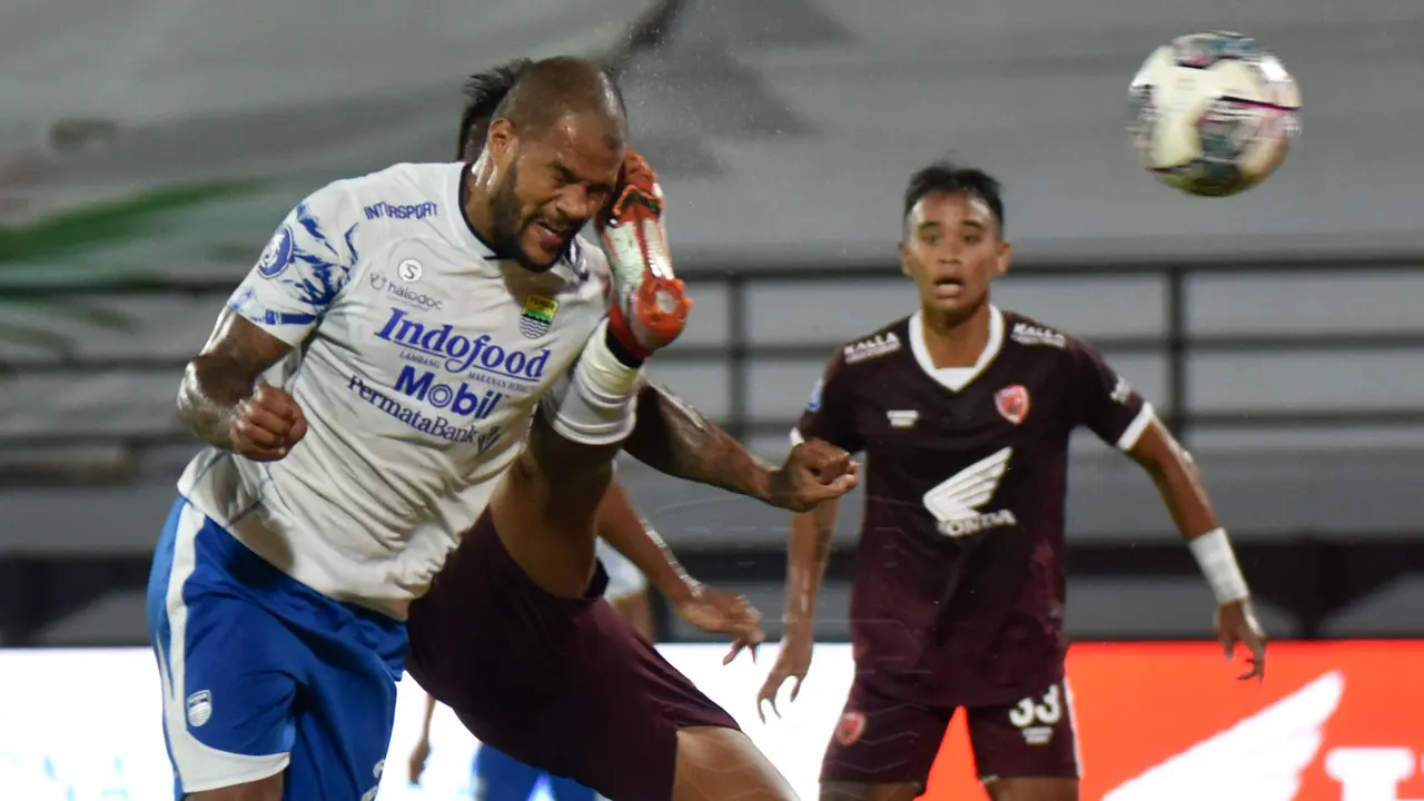Foto: David da Silva Cetak Gol 12 Detik di BRI Liga 1, Ini Dia Aksinya