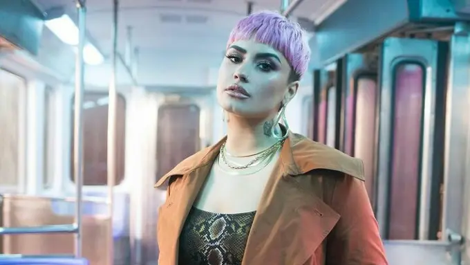 Mengidap Gangguan Makan, Demi Lovato Ingatkan Fans untuk Bijak Mengomentari Berat Badan