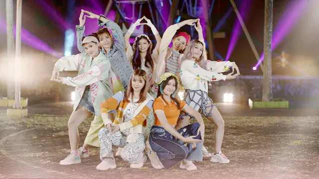 Girlband LVIA Perkenalkan Diri Lewat Single Debut “Crazy ‘Bout U”