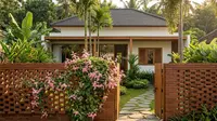 6 Inspirasi Pagar Batu Bata dengan Tanaman Rambat, Solusi Fasad Sejuk dan Estetik Rumah Minimalis