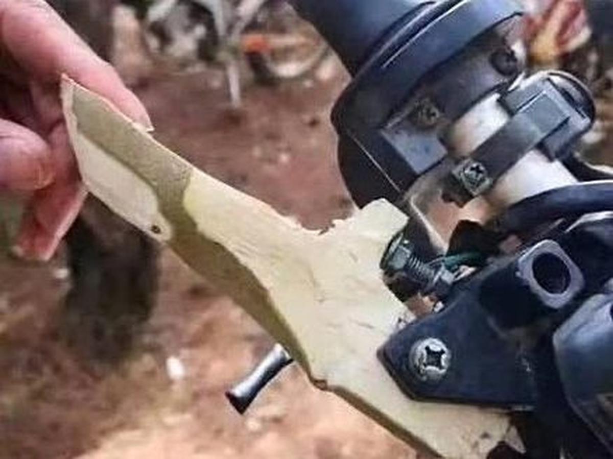 Kayu bekas diubah