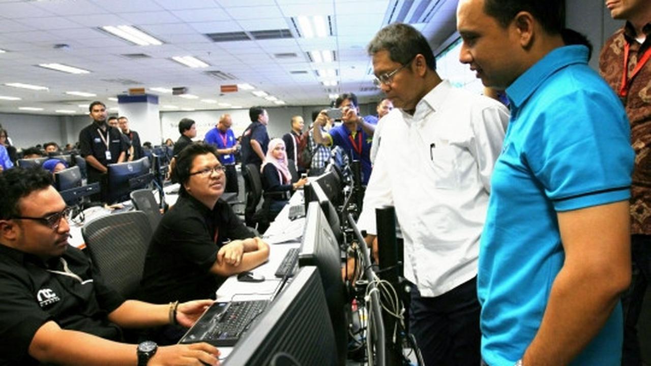 Menkominfo pantau trafik telepon selular jelang Lebaran