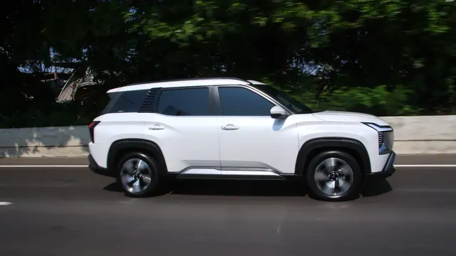 Mitsubishi Destinator