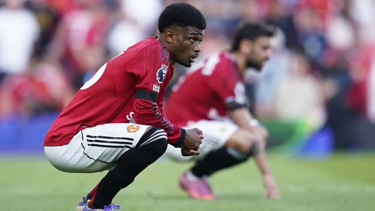 Manchester United Tumbang di Old Trafford, Amorim Enggan Salahkan Bayindir