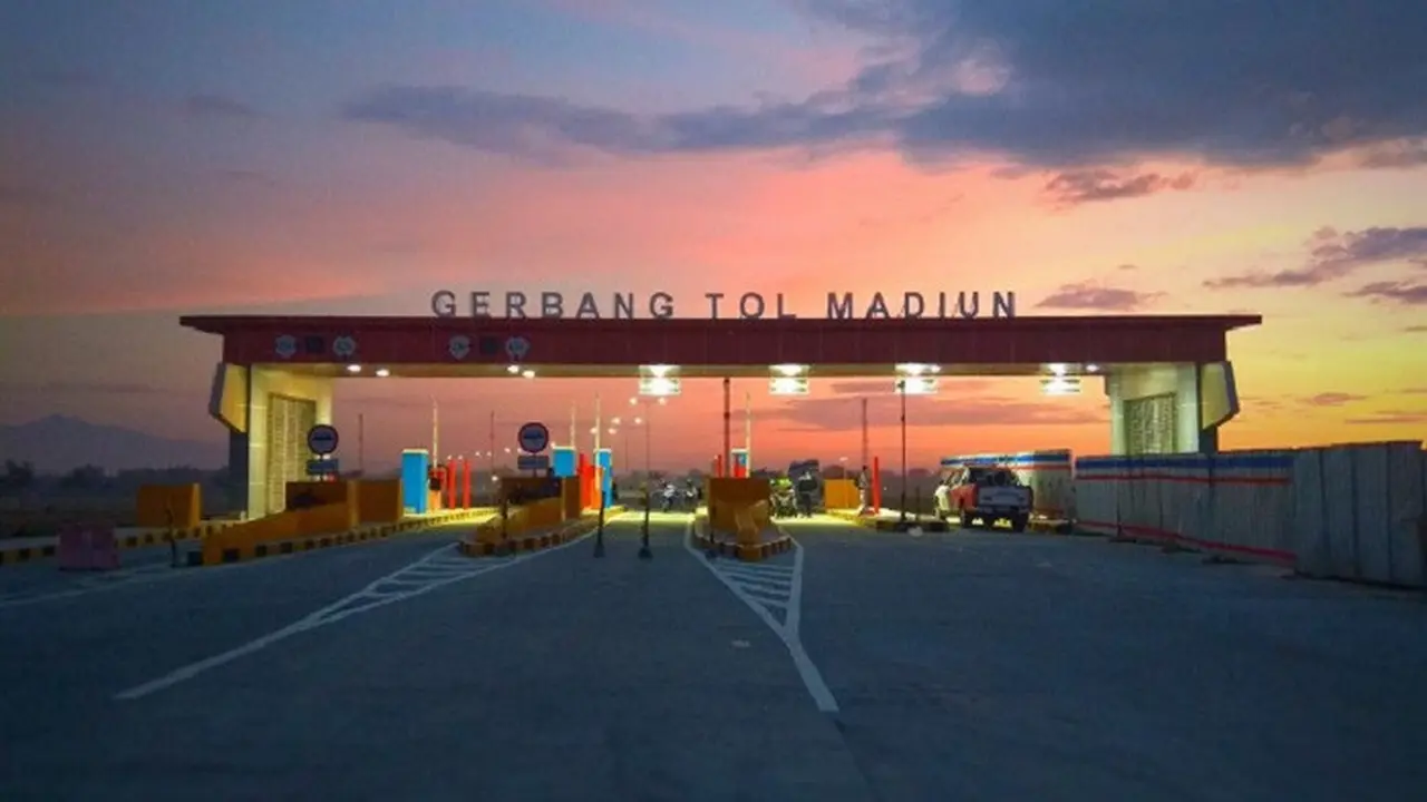 Gerbang Tol Madiun