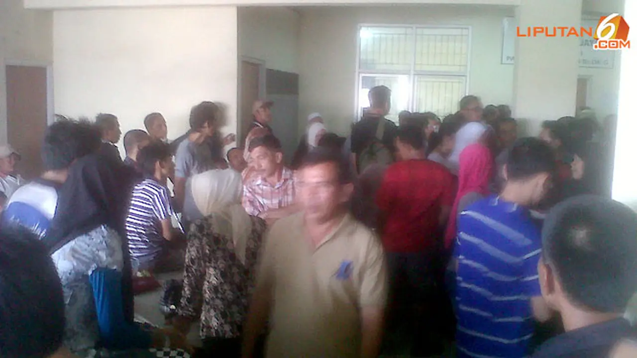 pedagang-blok-g-130820b.jpg