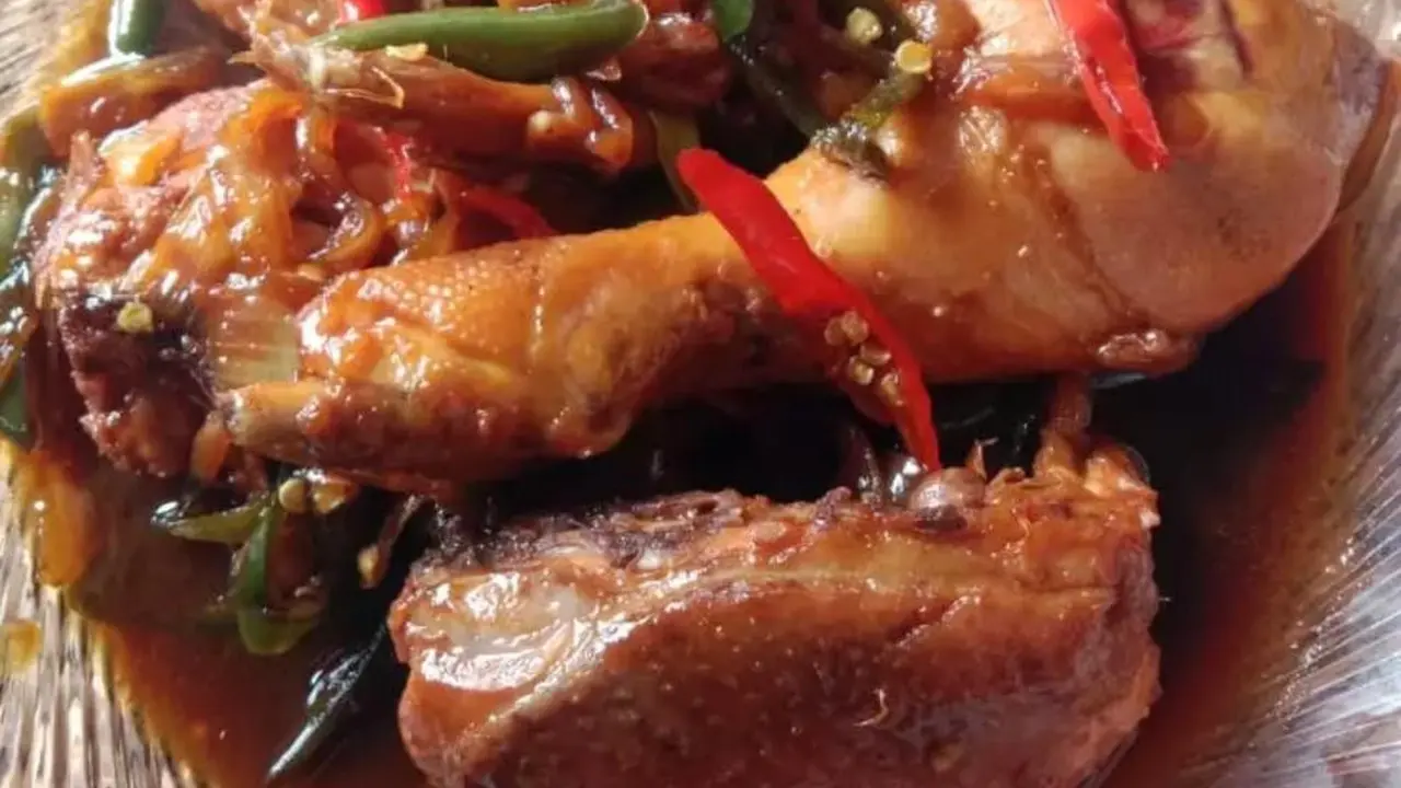 Ayam Kecap Bawang Bombay
