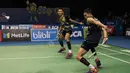 Ganda putra Indonesia, Fajar Alfian/Rian Ardianto, berhasil mengalahkan ganda Thailand, Kittinupong Kedren/Dechapol Puavaranukroh, pada BCA Indonesia Open di JCC, Jakarta, Jumat (16/6/2017). (Bola.com/Vitalis Yogi Trisna)