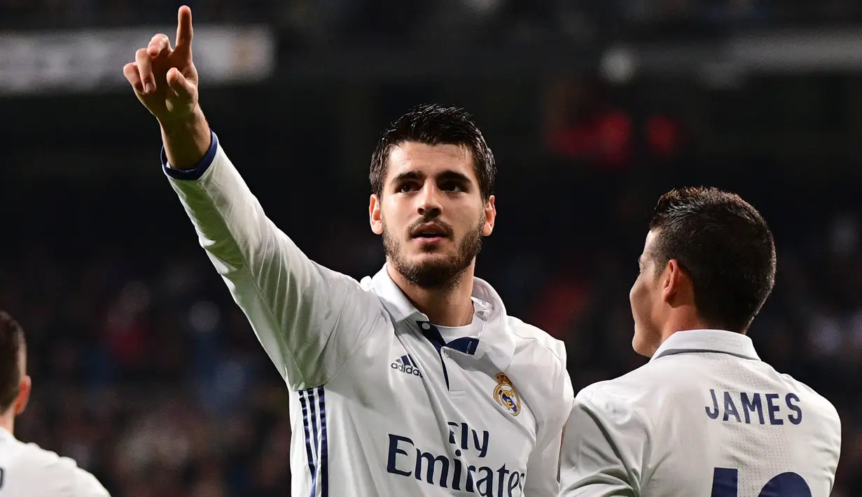 Alvaro Morata diberitakan akan segera bergabung ke Chelsea dengan nilai transfer sekitar 80 juta euro (1,22 triliun). Sang pemain kabarnya akan menerima gaji 155.000 poundsterling (Rp 1,99 miliar) per pekan di Stamford Bridge. (AFP/Pierre-Philippe Marcou)