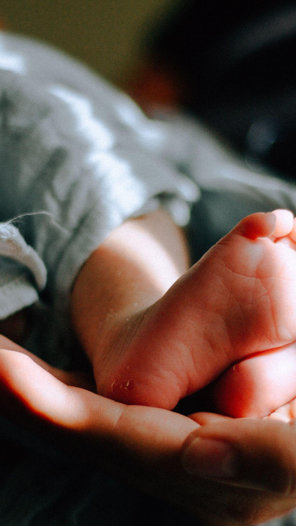 21. Najmi yang memiliki arti bintang-bintang.<br><br>22. Nabhan yang memiliki arti anak-anak yang mulia.<br><br>23. Nuha yang memiliki arti kecerdasan / keampuan berpikir.<br><br>24. Nu'man yang memiliki arti kemakmuran.<br><br>25. Nizam yang memiliki art