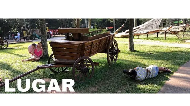 [Bintang] Kemesraan Ini Janganlah Cepat Berlalu, Inilah Foto-Foto Romantis yang Aslinya Nggak Banget!