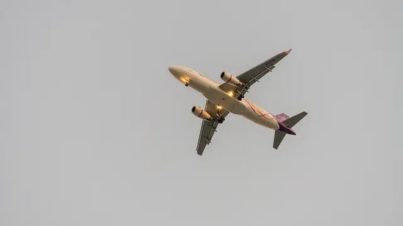 Dua Pesawat Tabrakan di Bandara, Satu Orang Tewas