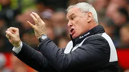 Claudio Ranieri sukses memberikan gelar Liga Inggris pertama bagi Leicester City setelah 132 tahun. (Action Images via Reuters/Jason Cairnduff)
